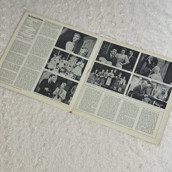 The Sound Of Music Vintage Vinyl Cover - 1959 Edition - Picture 3 of 5